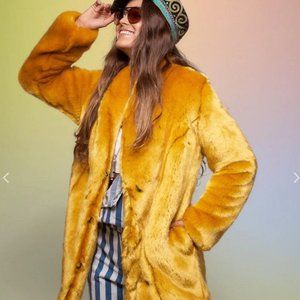 Spirit Hoods Golden Wolf Coat, Size S